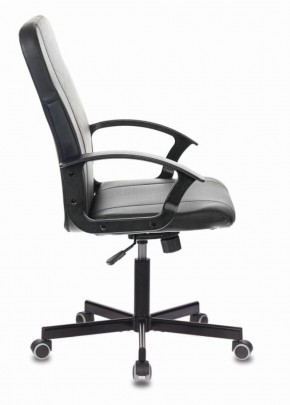 Кресло офисное BRABIX "Simple EX-521" (экокожа, черное) 532103 в Александровском - alexsandrovskoe.mebel-74.com | фото