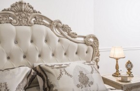 Кровать с мягким изголовьем Патрисия (1600) крем в Александровском - alexsandrovskoe.mebel-74.com | фото